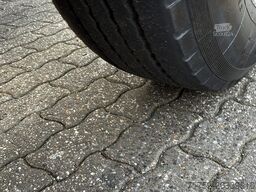 Hendricks 20ft container Kippchassis 24V hydraulic Self s...