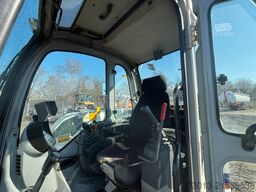 NEW HOLLAND E80 BMSR-2 Kettenbagger 8,6 Tonnen *Greifer