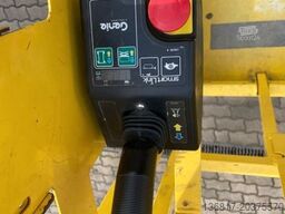 GENIE S 99-12 GS 2646 Scherenbühne Elektro AH 9,85 m