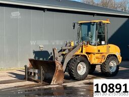 VOLVO L30B-Z/x Radlader inkl. Schaufel & Palettengabel