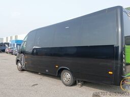IVECO INDcar Wing EURO 6, 29 Sitze, neue Motor 64262km