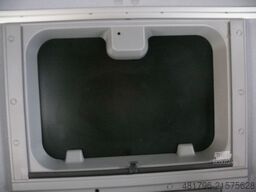 MERCEDES-BENZ Mercedes-Benz Atego 821 Koffer*Liege*6 Sitz*Sthz