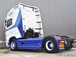 Volvo FH 500 Globe XL 4x2 - NEW TACHO - PARK. AIRCO -...