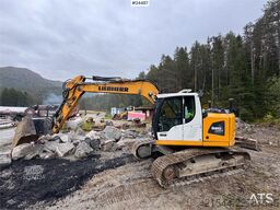 Liebherr R920 K LC Tracked Excavator – 2 Buckets, Tilt & Le