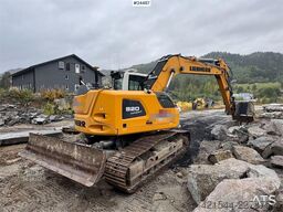 Liebherr R920 K LC Tracked Excavator – 2 Buckets, Tilt & Le
