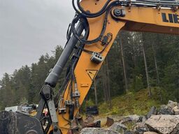 Liebherr R920 K LC Tracked Excavator – 2 Buckets, Tilt & Le