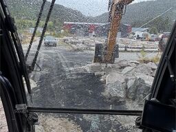 Liebherr R920 K LC Tracked Excavator – 2 Buckets, Tilt & Le