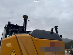 Liebherr R920 K LC Tracked Excavator – 2 Buckets, Tilt & Le