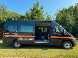 Opel Movano Mobility Airline Boden Rolli