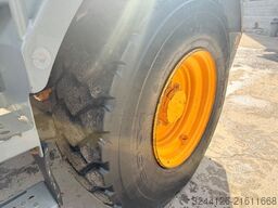 LIEBHERR L514 Radlader+Pfreundt-Waage/Schaufel+Zinken/