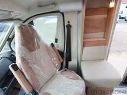 LMC Cruiser V 646 G,  Längsbetten, Navi,Automatik