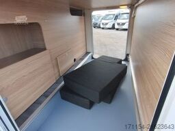 LMC Cruiser V 646 G,  Längsbetten, Navi,Automatik