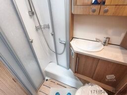 LMC Cruiser V 646 G,  Längsbetten, Navi,Automatik