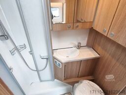 LMC Cruiser V 646 G,  Längsbetten, Navi,Automatik