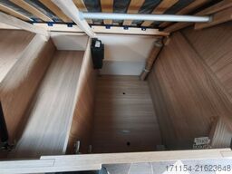 LMC Cruiser V 646 G,  Längsbetten, Navi,Automatik