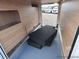 LMC Cruiser V 646 G,  Längsbetten, Navi,Automatik