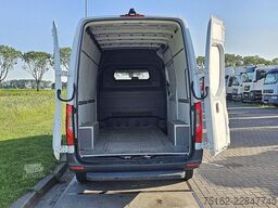 MERCEDES-BENZ SPRINTER 317 L2H2 RWD Automaat