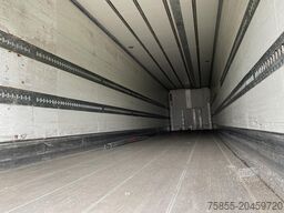 Schmitz SKO 24 Closed Box / SAF / Discbrakes / Steering...