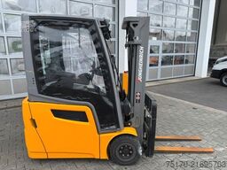 Jungheinrich EFG 215 / Triplex: 4.25m! / SS / nur 3.298h!