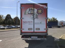 Isuzu N2R - STEEL TRUCK