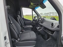MERCEDES-BENZ ESPRINTER 320 204 pk 81 Kwh