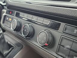 VOLKSWAGEN CRAFTER 35 2.0 L3H3 140Pk Automaat!