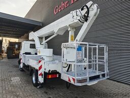 MAN LE 8.180 4x2 Bison Palfinger TKA 30