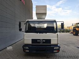 MAN LE 8.180 4x2 Bison Palfinger TKA 30