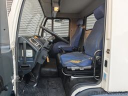 MAN LE 8.180 4x2 Bison Palfinger TKA 30