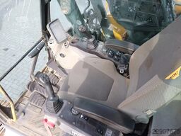 Volvo EC220D L EC 220 DL | BUCKET | QUICK COUPLER | C...