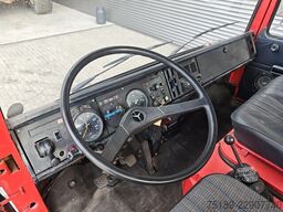 Mercedes-Benz LPK 913 4x2