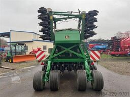 John Deere 750A 6m inkl. Werkstattdurchsicht