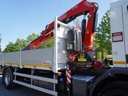 Renault C280 DTI 8 / FASSI crane 5.6T / range 8m
