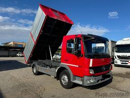 Mercedes-Benz Atego 818