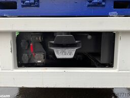 Volvo FM 460 8x4 Euro 6 HMF 26 tonmeter laadkraan