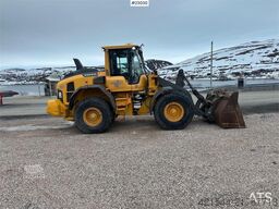 Volvo L90H wheel loader with joystick control and a buck