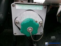 Volvo FL 240 4x2 RHD fuel tank 13 m3 / 4 comp