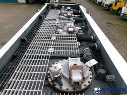 Volvo FL 240 4x2 RHD fuel tank 13 m3 / 4 comp