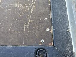 MERCEDES-BENZ 613D Vario Pritsche 5,07m 3 Sitzer 2x AHK