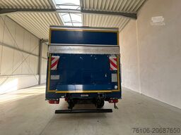 FUSO Canter 7C18 Pritsche Plane mit Ladebordwand