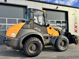 MECALAC AS 700 SCHWENKLADER - 1. HAND