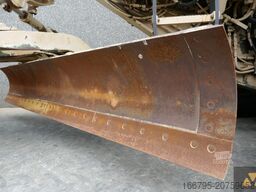 Caterpillar 130G Ex-army