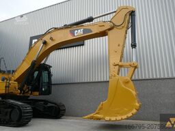 Caterpillar 352F