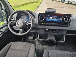 MERCEDES-BENZ SPRINTER 317 L3H2 2.8T-Trekhaak!