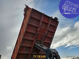 Mercedes-Benz Actros 3235