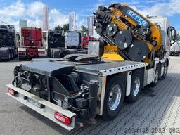 VOLVO FH 750 8x4 mit Effer 2055 Jib