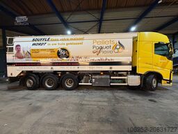 Volvo FH 460 8x4 TRIDEM SILO COMPRESSOR / BDF / CURTA...