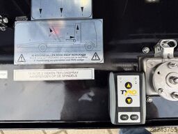 Renault Trucks D 280-16 8L E6 / Tijhof 2-3 Car Transporter / V...