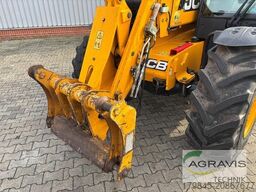 JCB 542-70 AGRI XTRA DUALTEC VT STUFE V