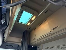 MAN TGX 18.510 4x2 XXL Retarder 2x Tank ACC Indiv.